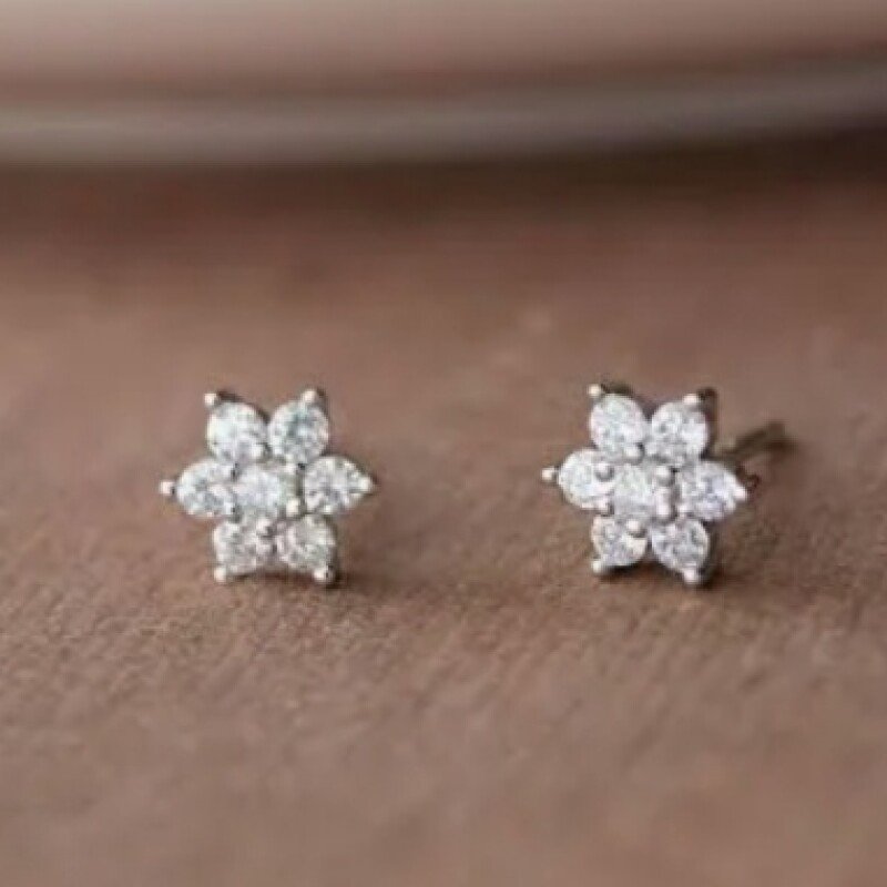 silver second studs